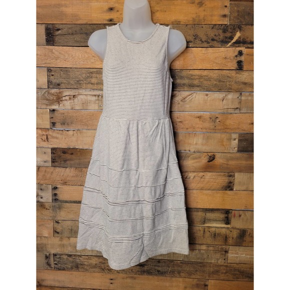 Freeway junior girl cream and black stripped dress size medium - Picture 1 of 9